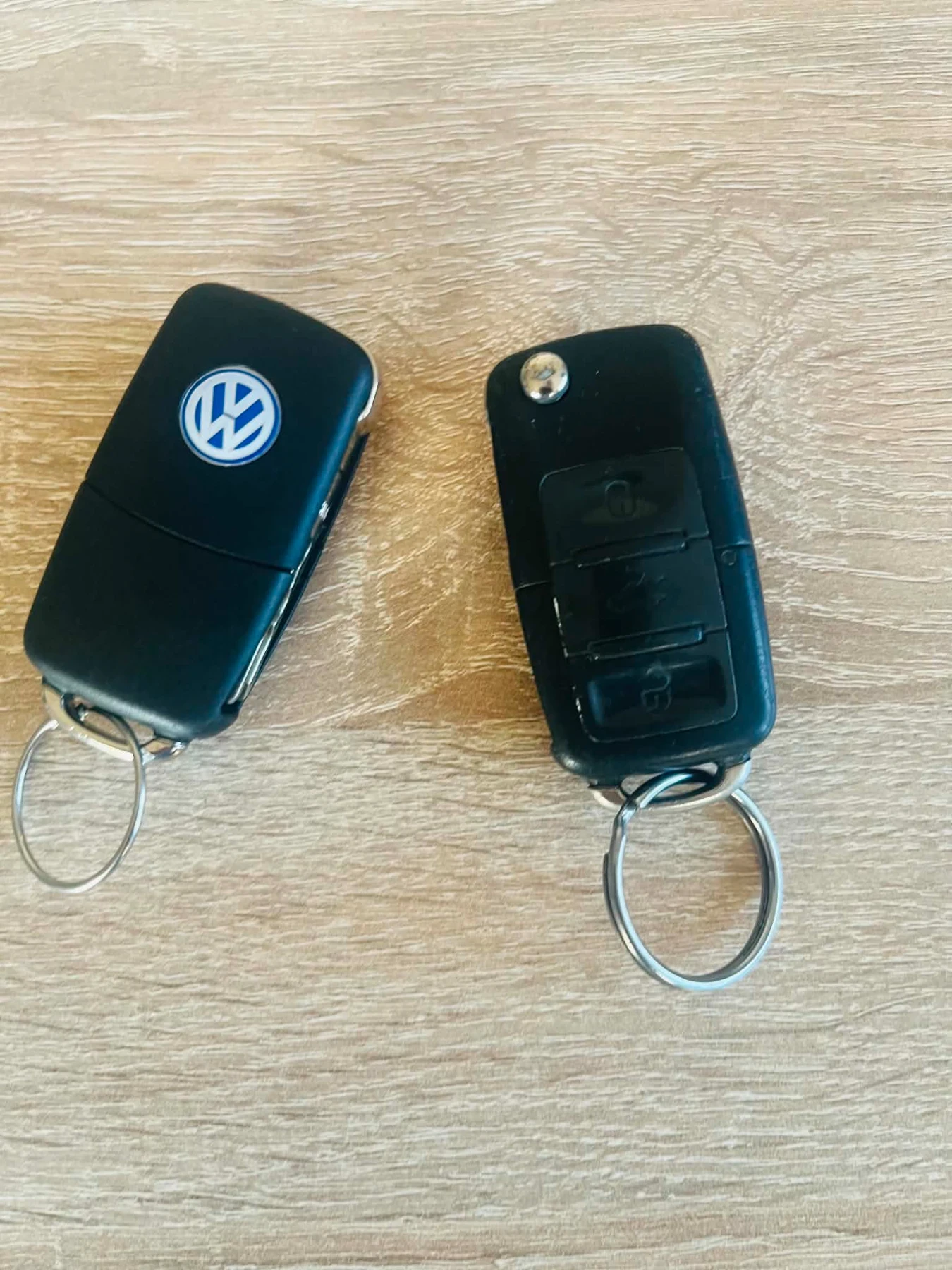 VW Golf 1.9 tdi, снимка 17 - Автомобили и джипове - 55628641
