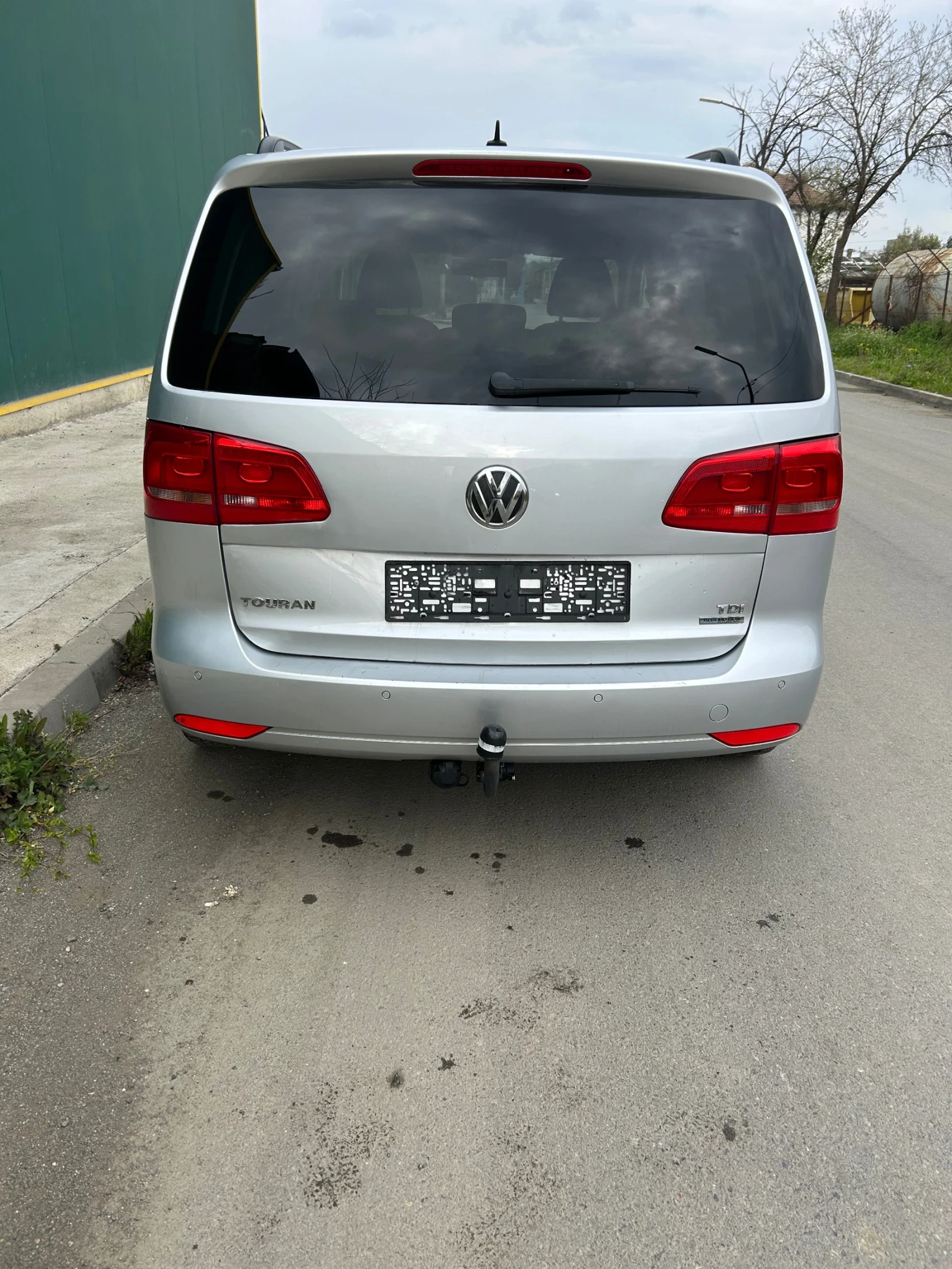 VW Touran 1.6 105, снимка 6 - Автомобили и джипове - 55830555