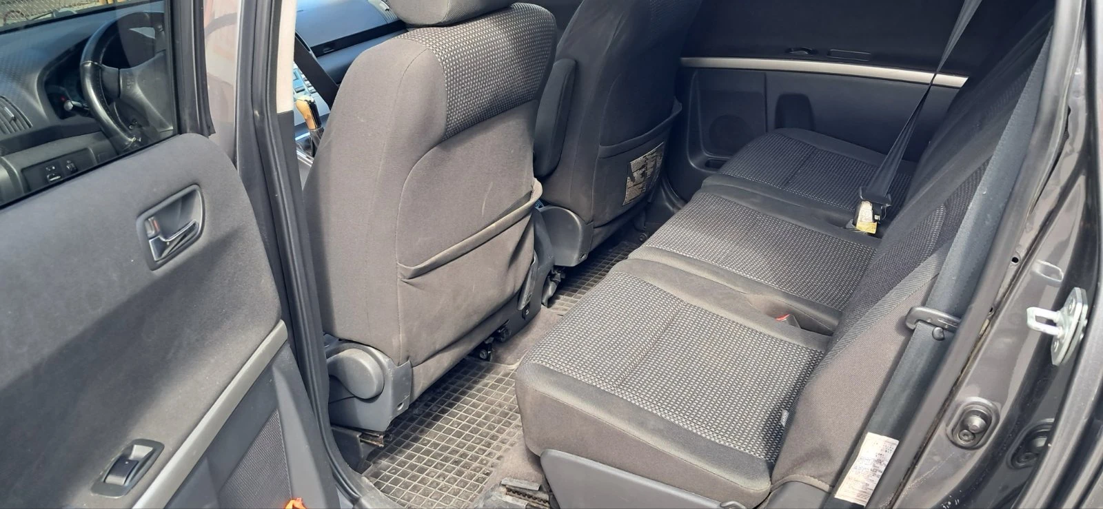 Toyota Corolla Версо, снимка 7 - Автомобили и джипове - 56197833