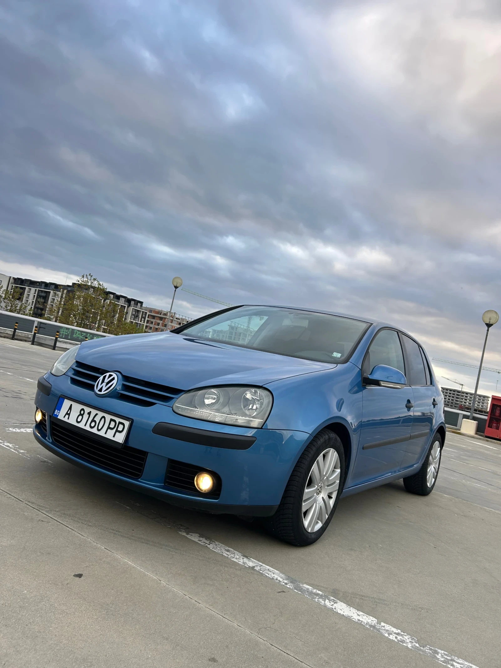 VW Golf, снимка 6 - Автомобили и джипове - 56260936