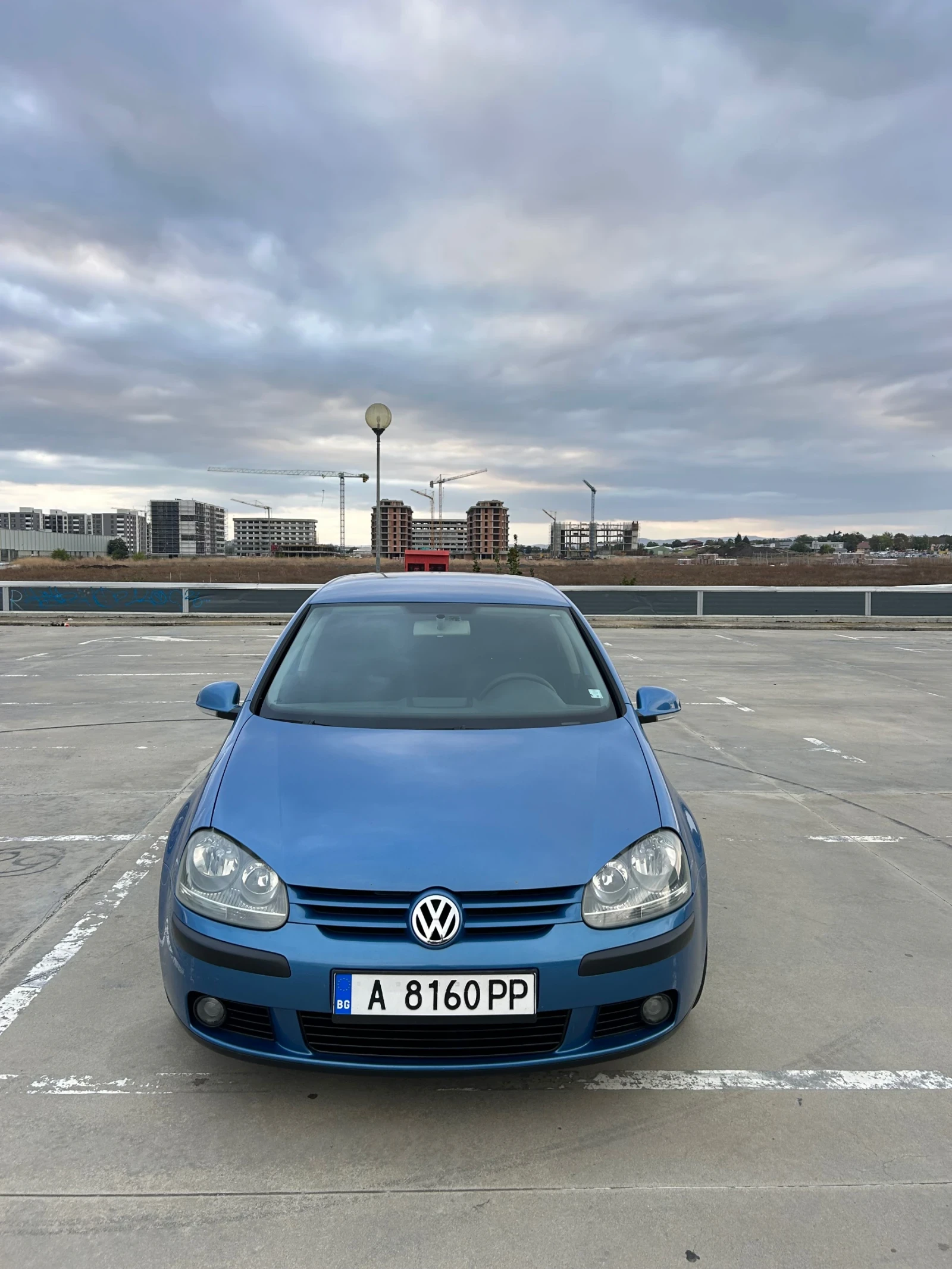 VW Golf