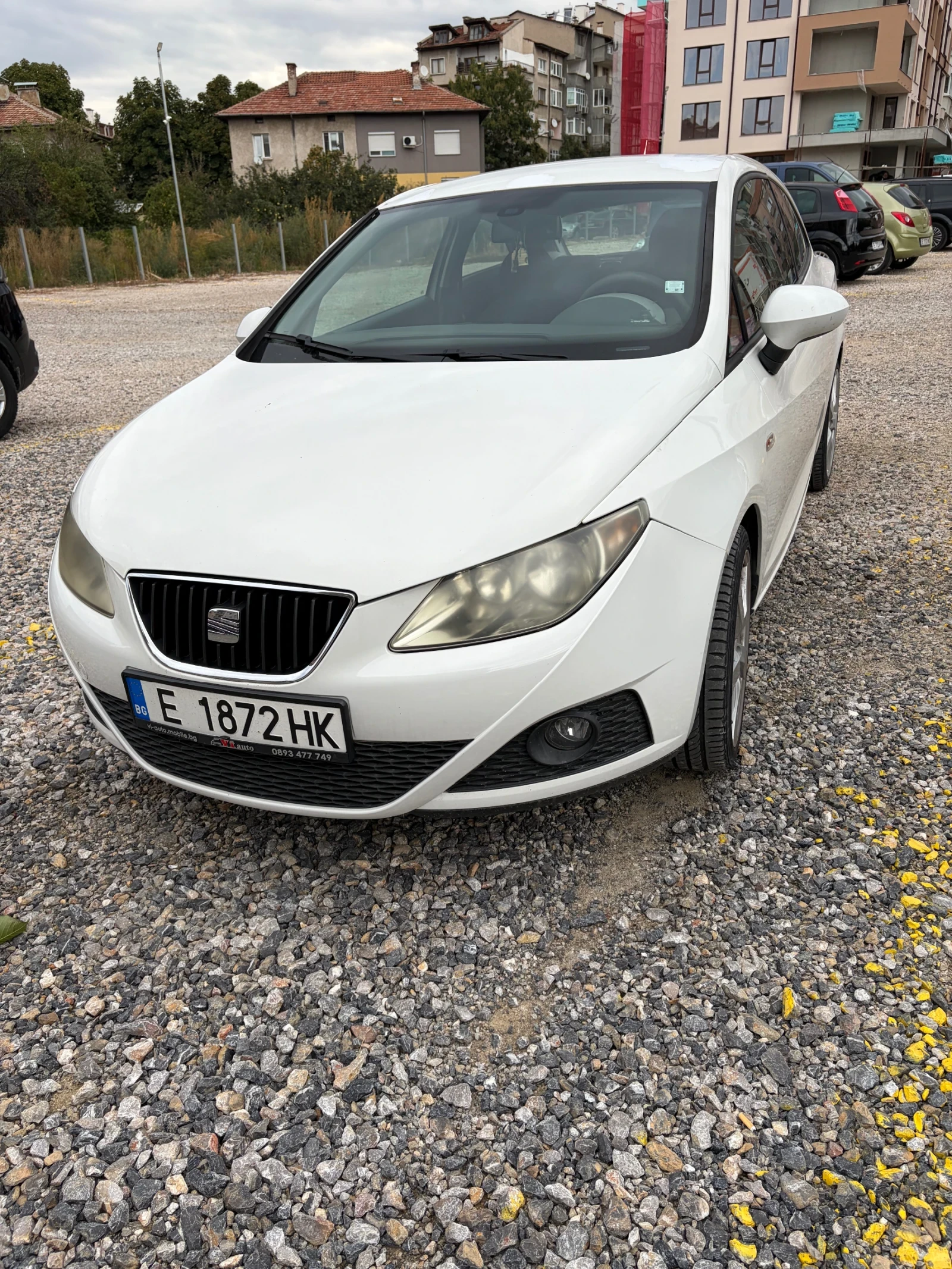 Seat Ibiza, снимка 2 - Автомобили и джипове - 56275191