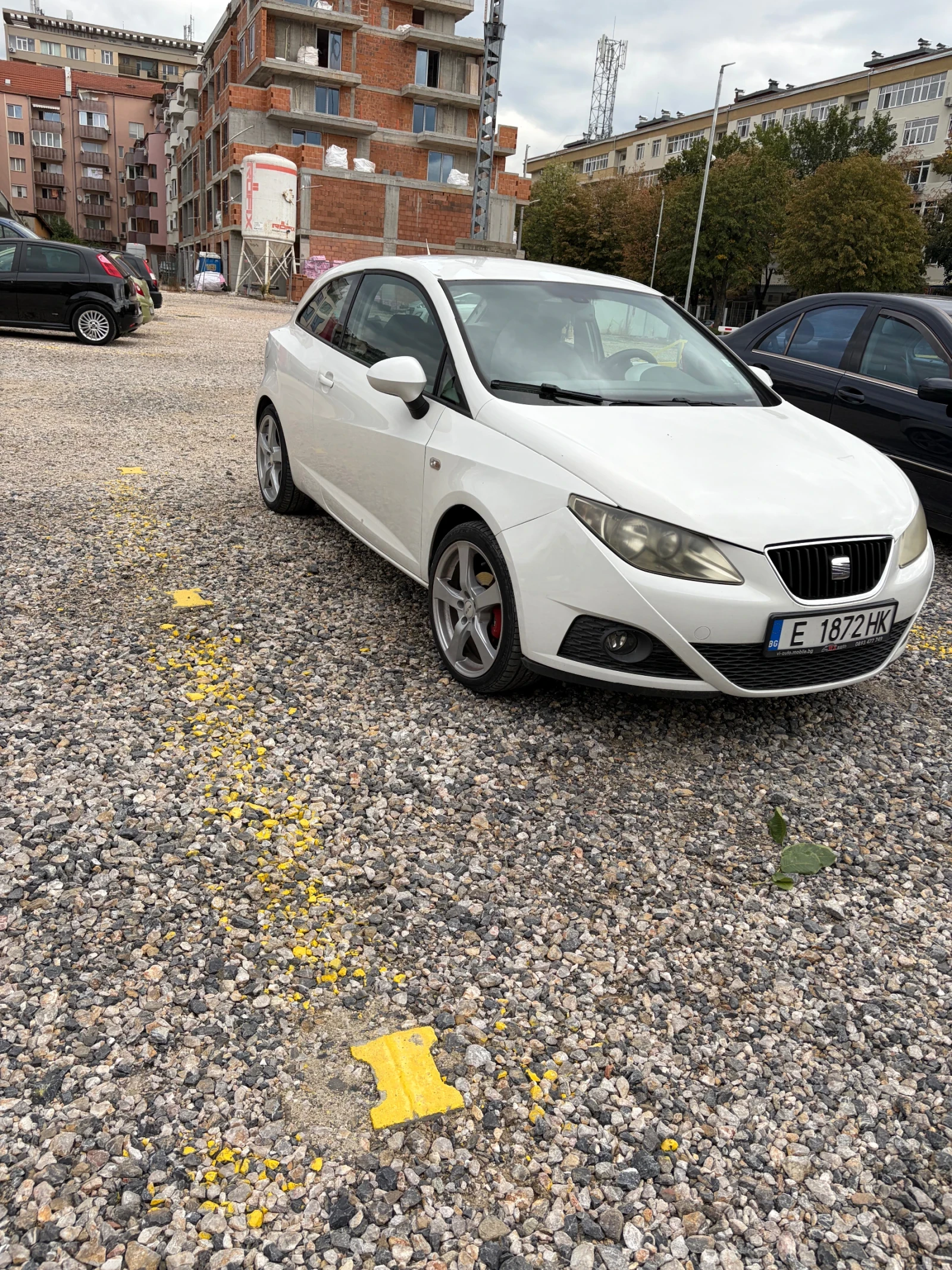 Seat Ibiza, снимка 4 - Автомобили и джипове - 56275191