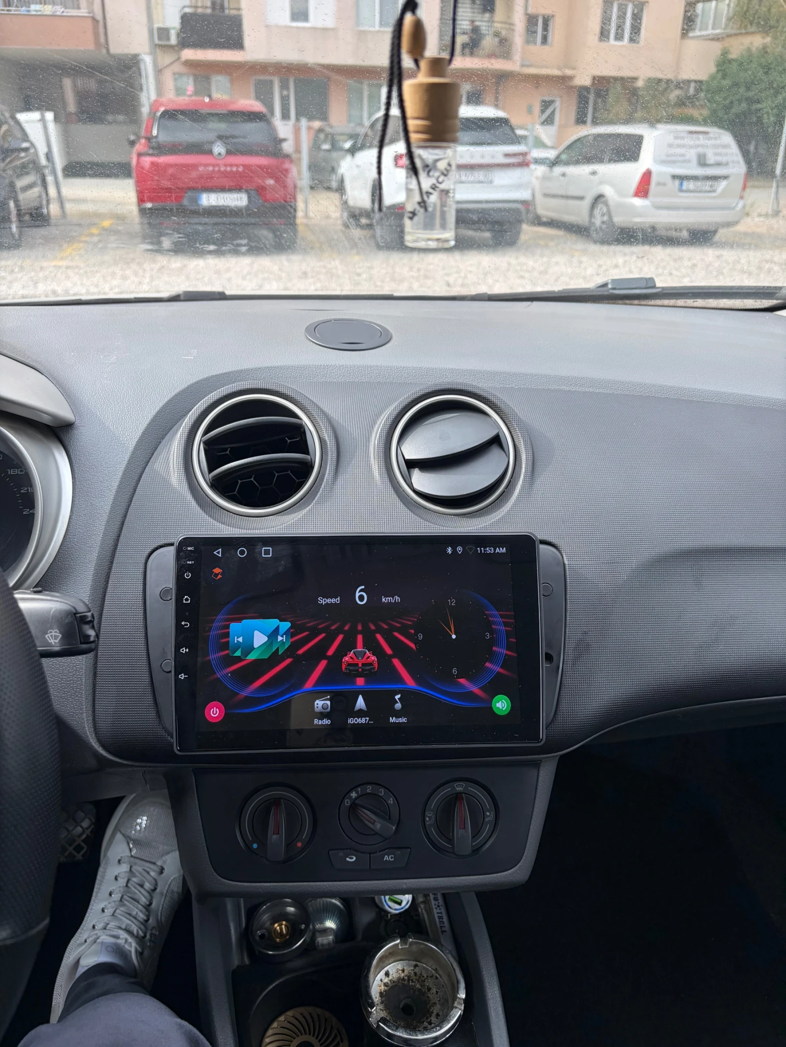 Seat Ibiza, снимка 15 - Автомобили и джипове - 56275191