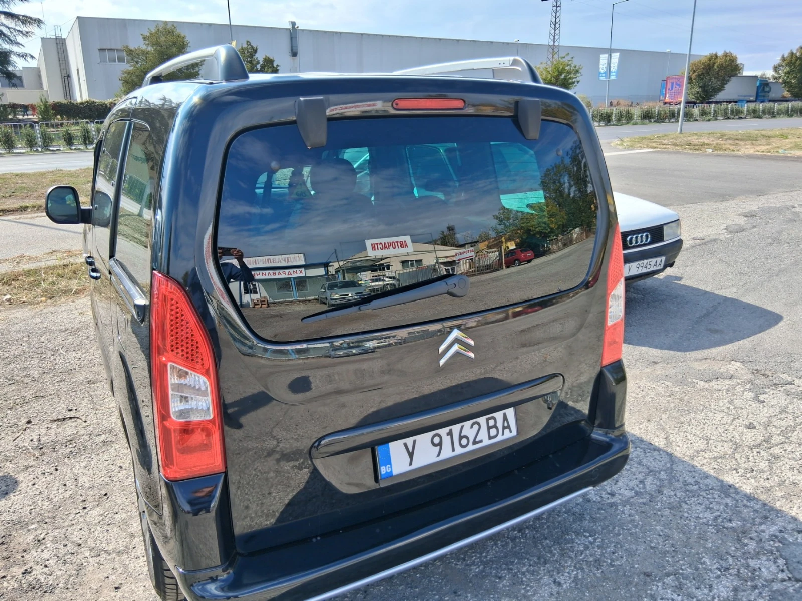 Citroen Berlingo, снимка 4 - Автомобили и джипове - 56527361