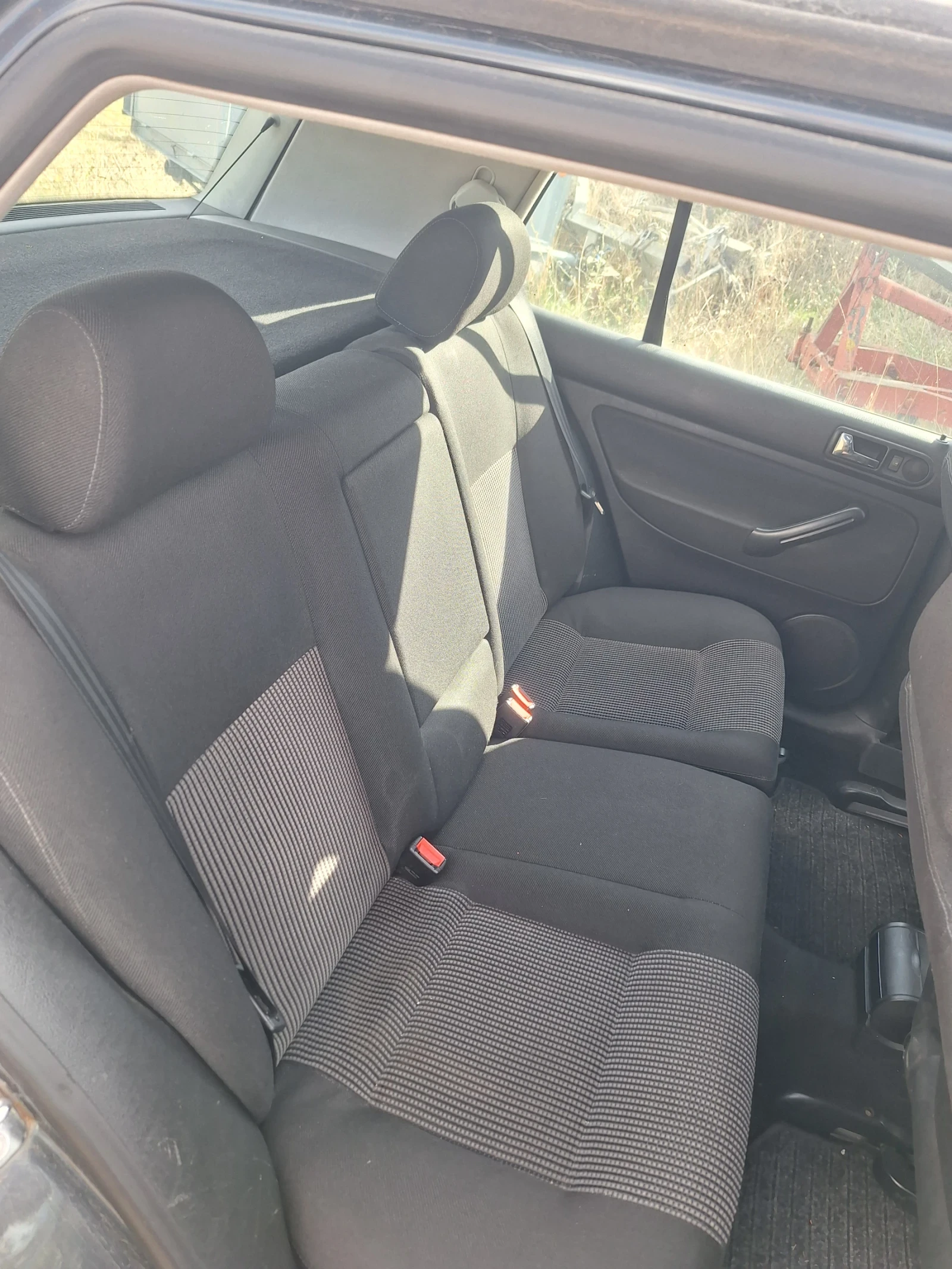 VW Golf, снимка 5 - Автомобили и джипове - 56565591