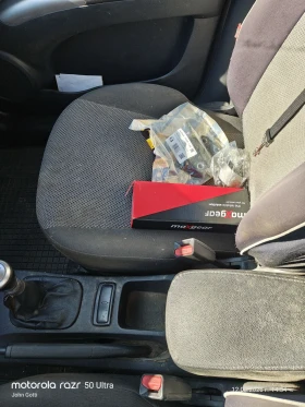 Kia Sportage 2.0 CRDi 4WD Klimatronik 120 k.c. - 3350 € / 6552.03 лв. - 20240065 17