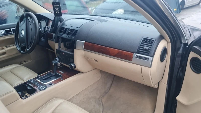 VW Touareg 5.0TDI V10, снимка 6 - Автомобили и джипове - 39019985