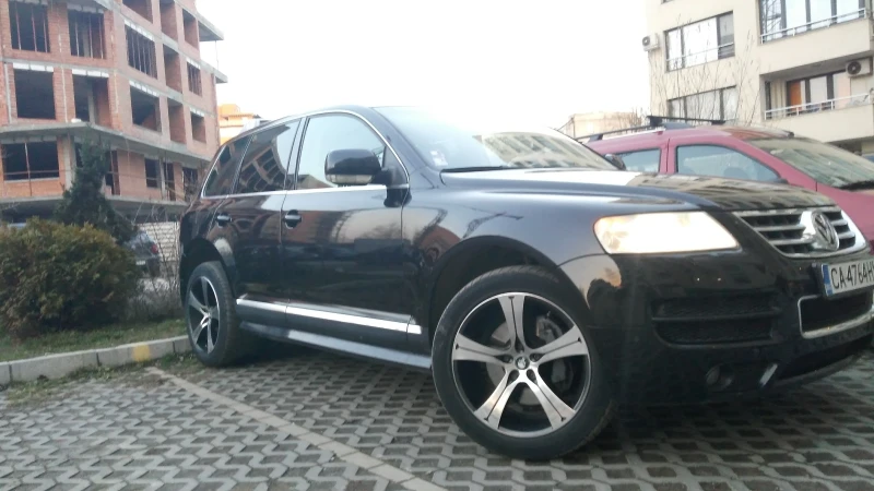 VW Touareg Individual , снимка 9 - Автомобили и джипове - 49299625