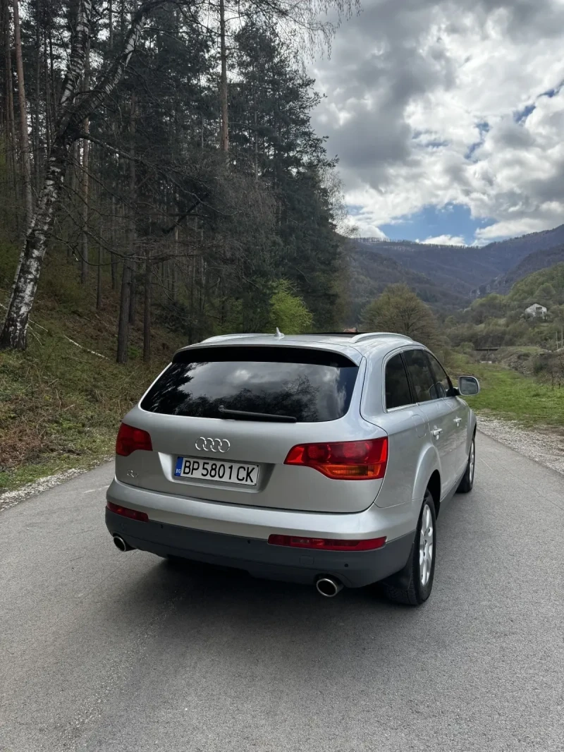 Audi Q7, снимка 6 - Автомобили и джипове - 52733915