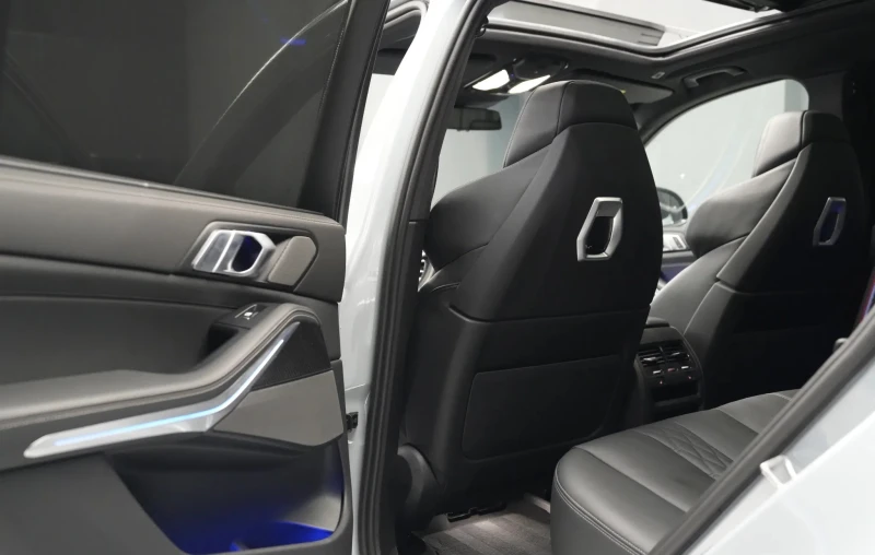 BMW X5  M M60i xDrive M Sport Package Pro, снимка 14 - Автомобили и джипове - 52534157