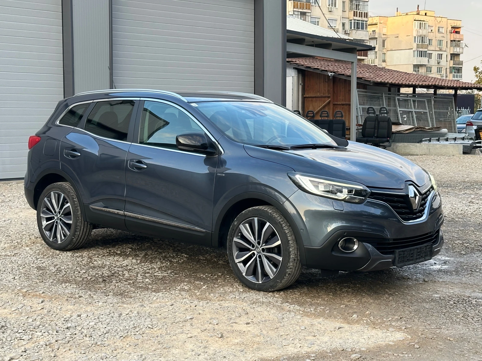 Renault Kadjar BENZIN* FULL* LED* BOSE* EVRO6 - изображение 3