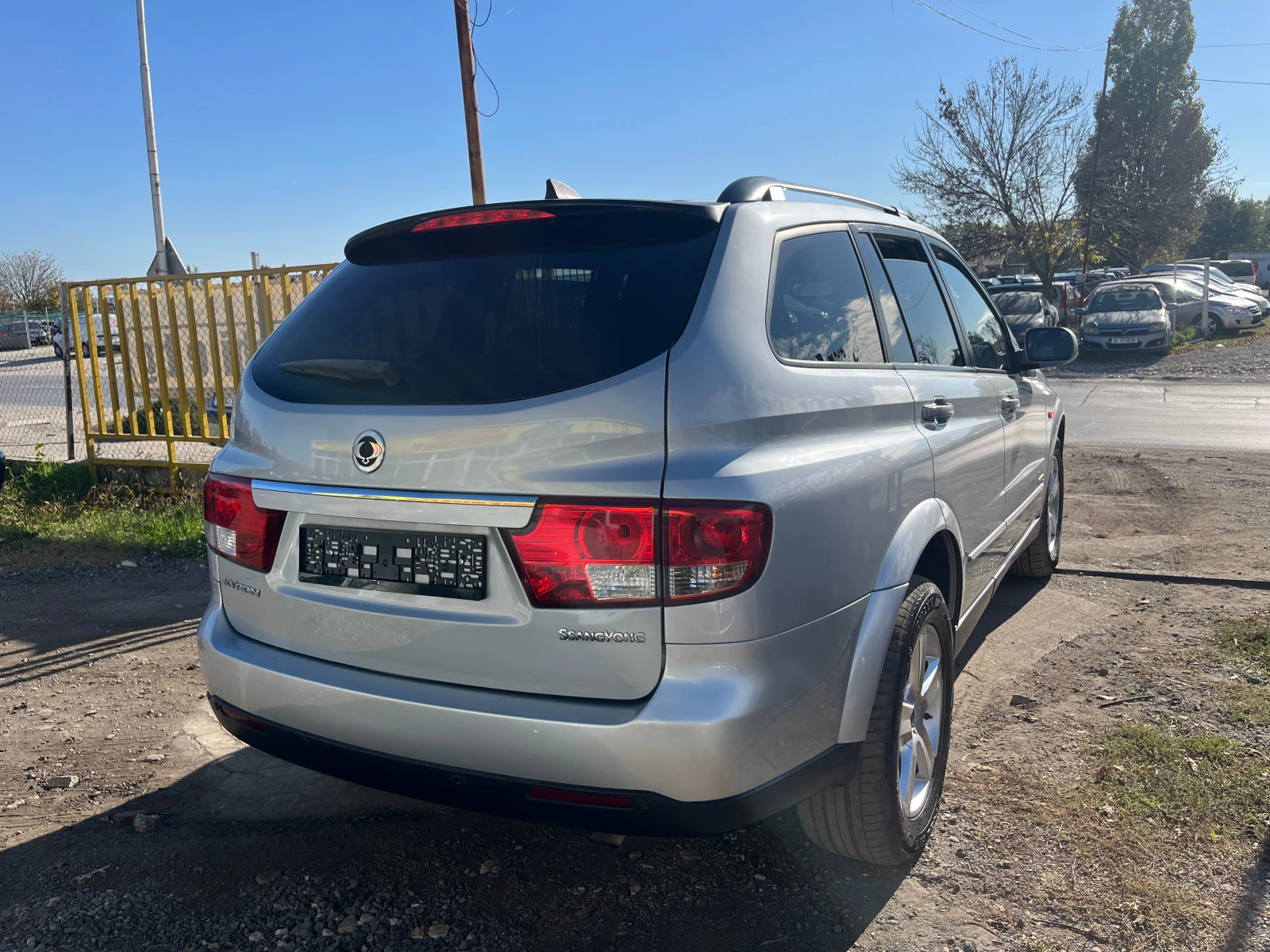 SsangYong Kyron 2.0 ДИЗЕЛ 4Х4 - изображение 4