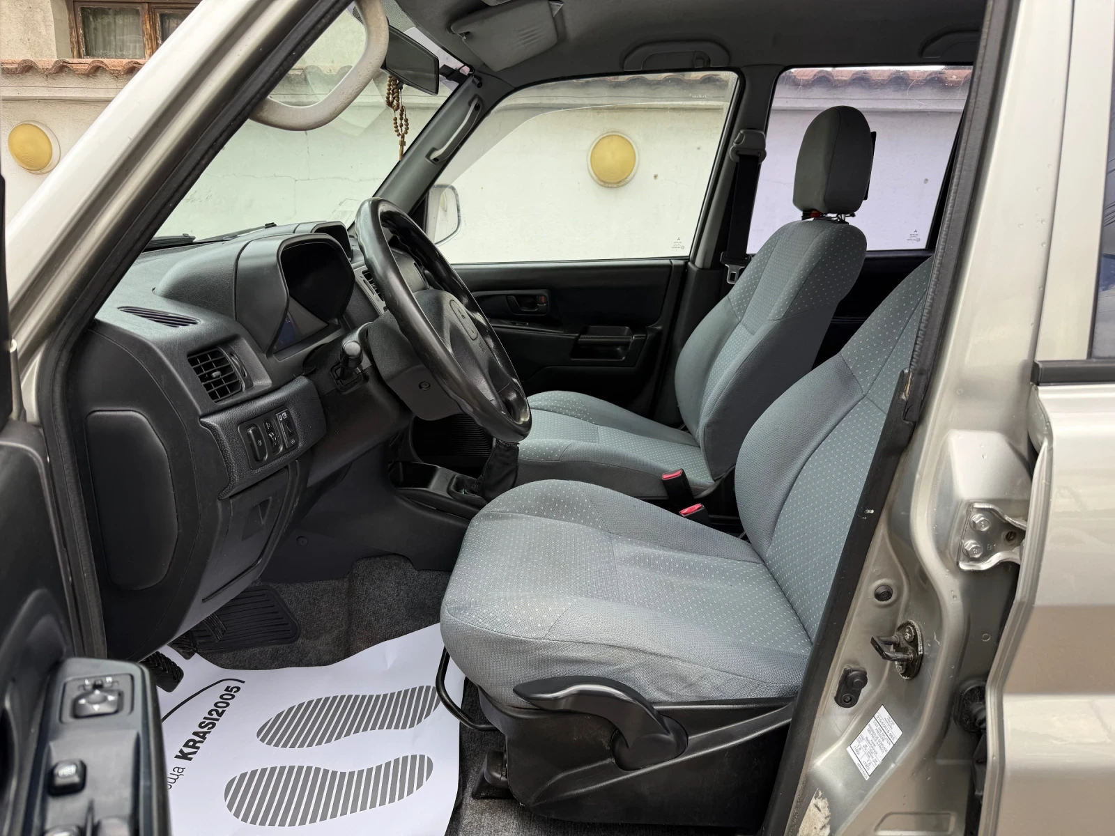 Mitsubishi Pajero pinin 1.8 MPI ITALY 4WD - изображение 7