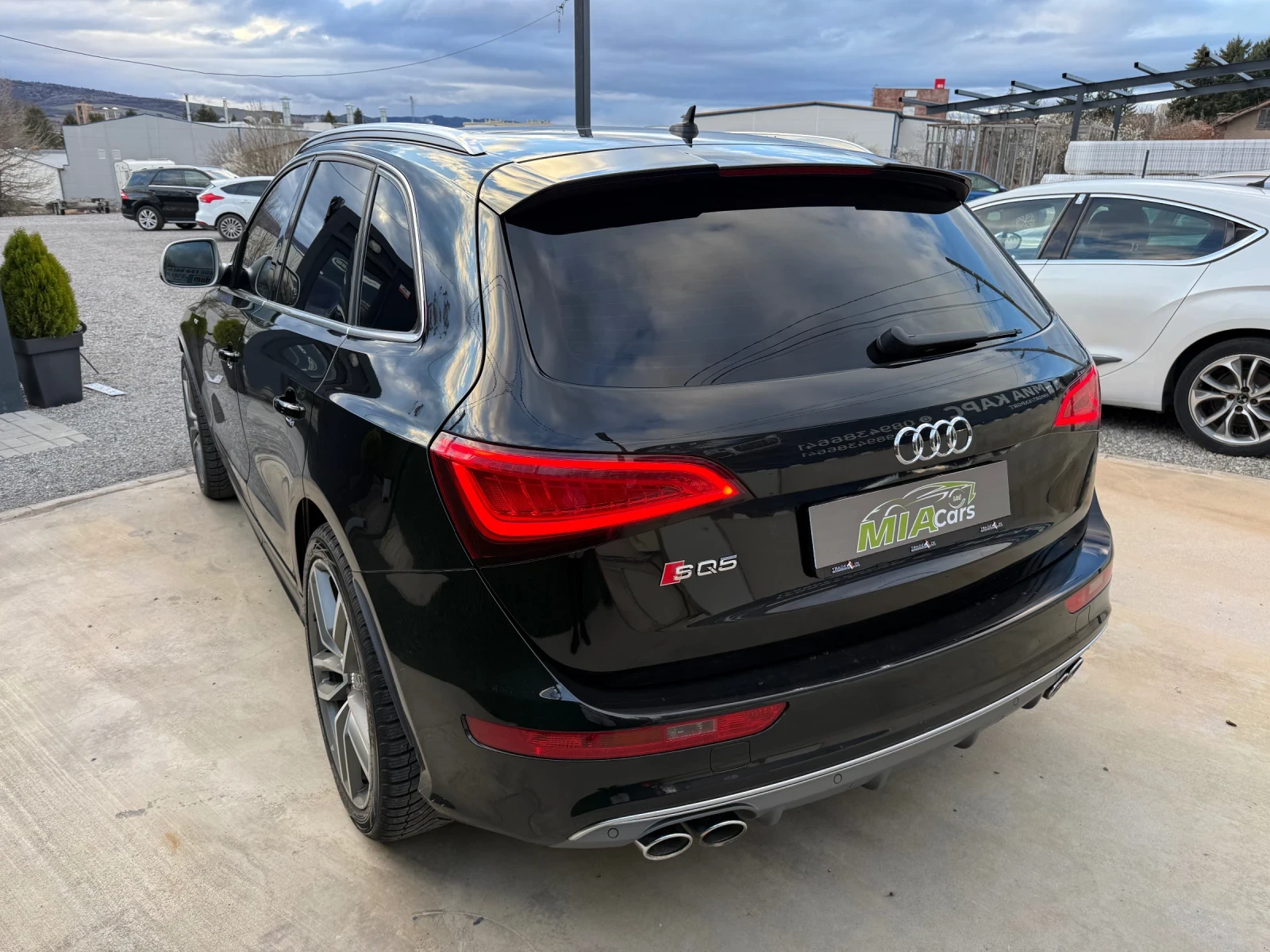 Audi SQ5 3.0* 313* V6* BITURBO* KEYLESS* PANORAMA* РЕГ* ОБС, снимка 3 - Автомобили и джипове - 54083563