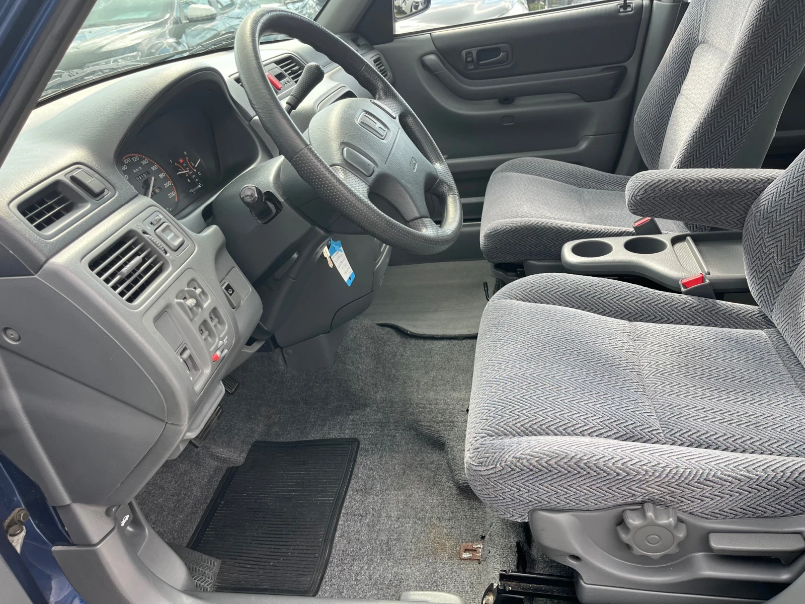 Honda Cr-v 2.0i Avtomatik Top, снимка 9 - Автомобили и джипове - 54634059
