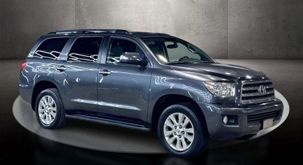 Toyota Sequoia PLATINUM * 4WD * CARFAX * 2016 * 1 СОБСТВЕНИК * , снимка 2 - Автомобили и джипове - 54674053