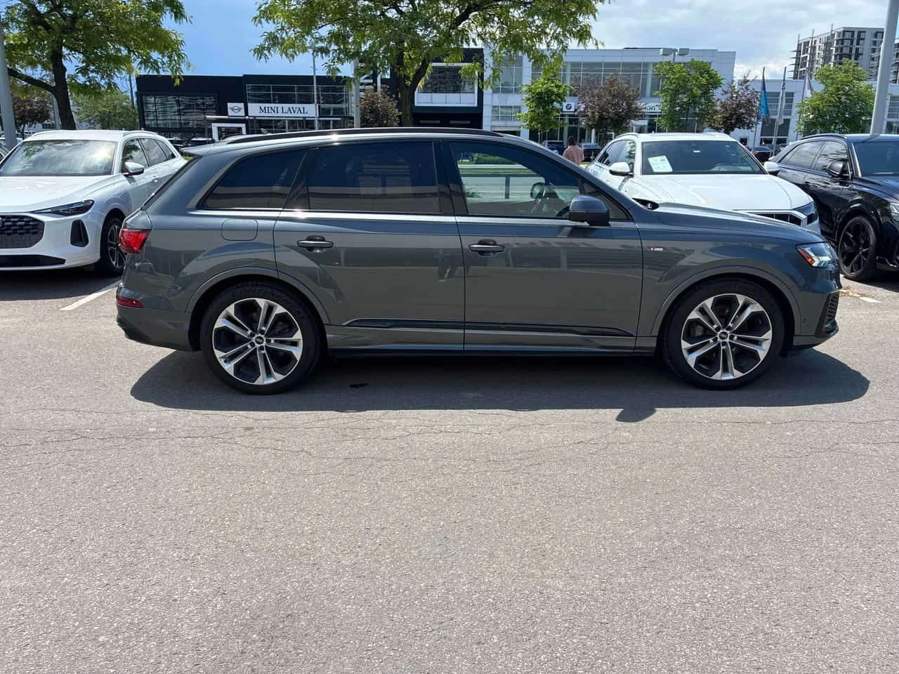 Audi Q7 * Technik * CARFAX * ЦЕНА ДО БГ, снимка 4 - Автомобили и джипове - 54989391