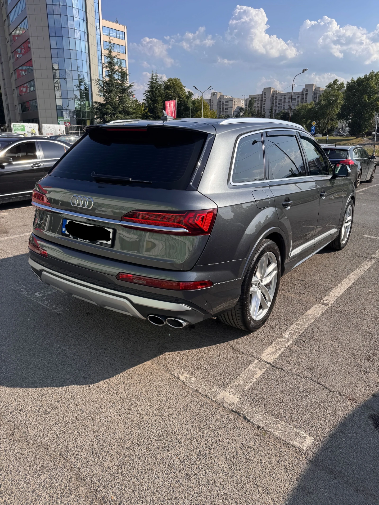 Audi SQ7, снимка 7 - Автомобили и джипове - 55368658