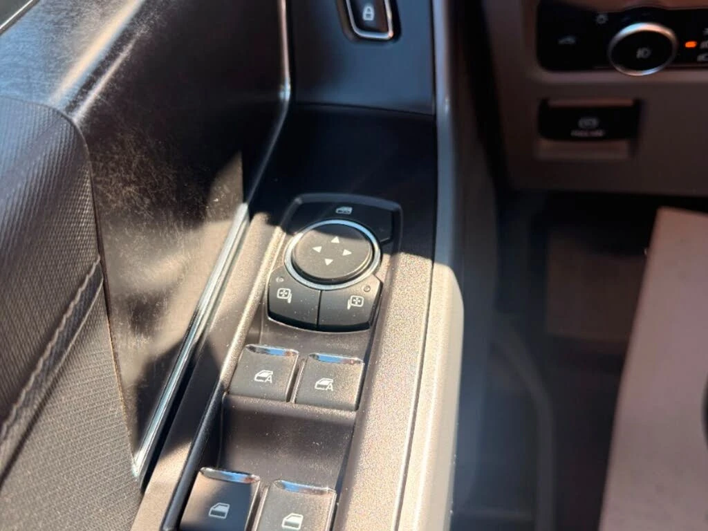 Ford F150 XLT SuperCrew 4WD, снимка 10 - Автомобили и джипове - 56062240