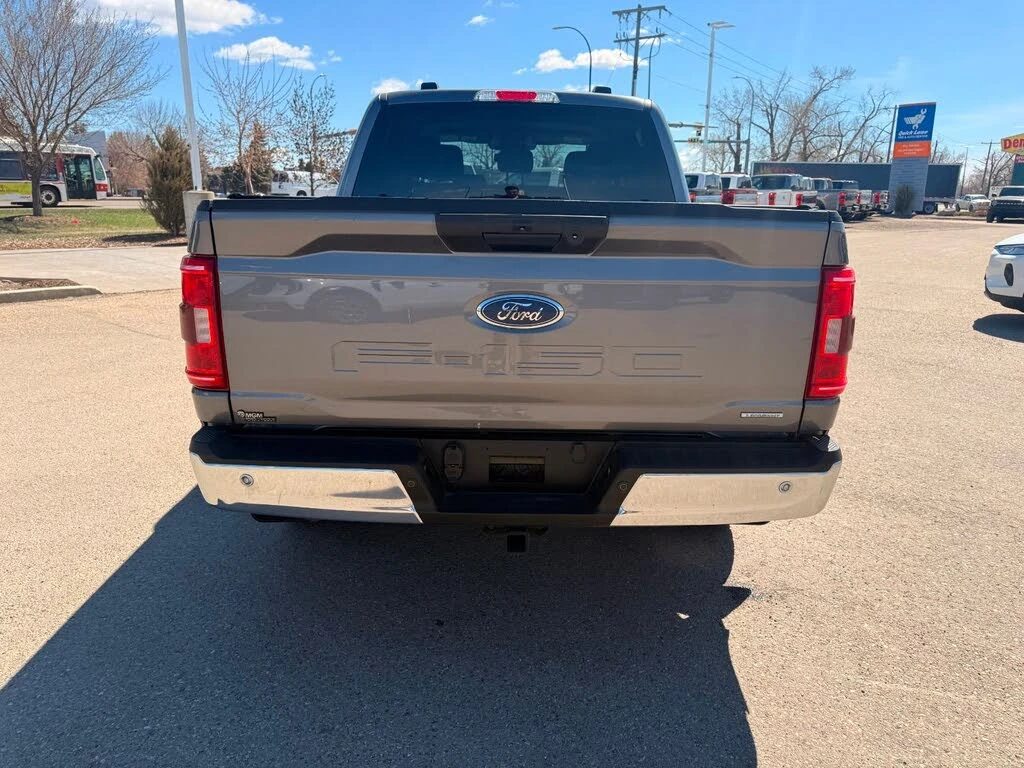 Ford F150 XLT SuperCrew 4WD, снимка 7 - Автомобили и джипове - 56062240