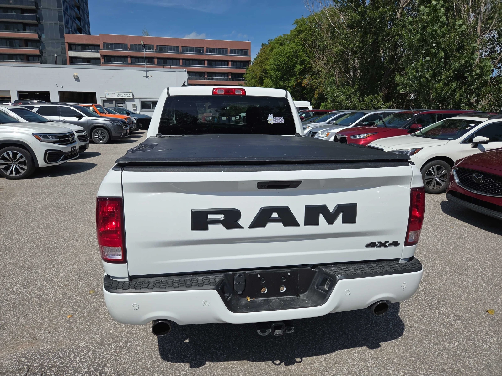 Dodge RAM 1500 * Express * CARFAX * БЕЗ ПЪРВОНАЧАЛНА ВНОСКА, снимка 4 - Автомобили и джипове - 56064444