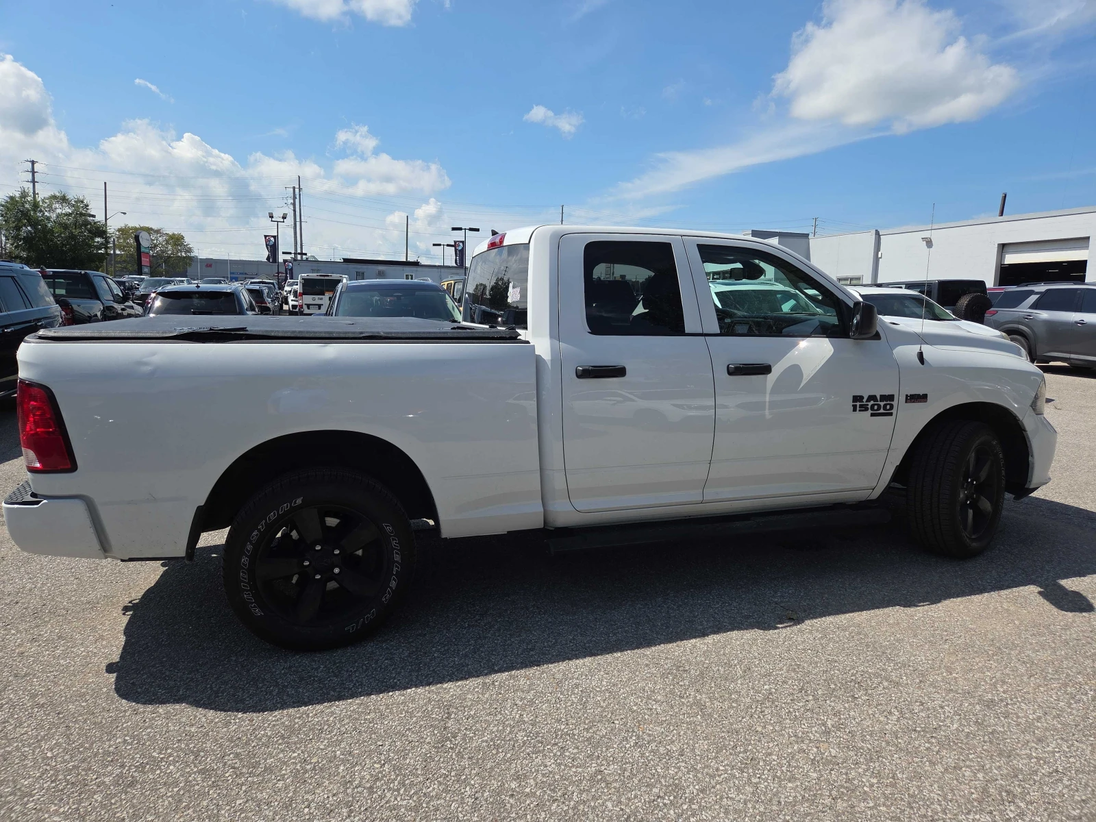 Dodge RAM 1500 * Express * CARFAX * БЕЗ ПЪРВОНАЧАЛНА ВНОСКА, снимка 17 - Автомобили и джипове - 56064444