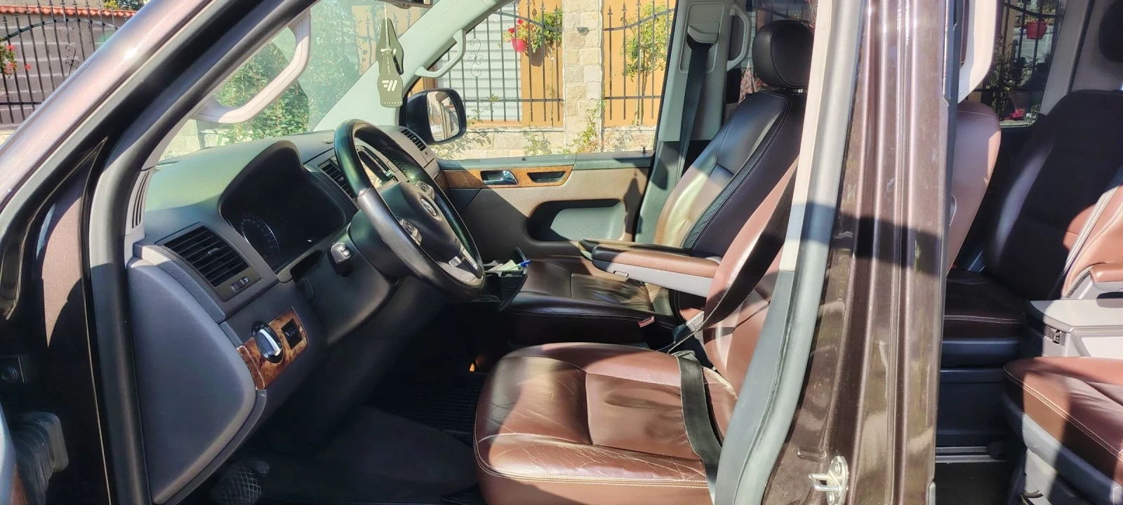 VW Multivan 2.0TDI-180к.с PREMIUM - изображение 10