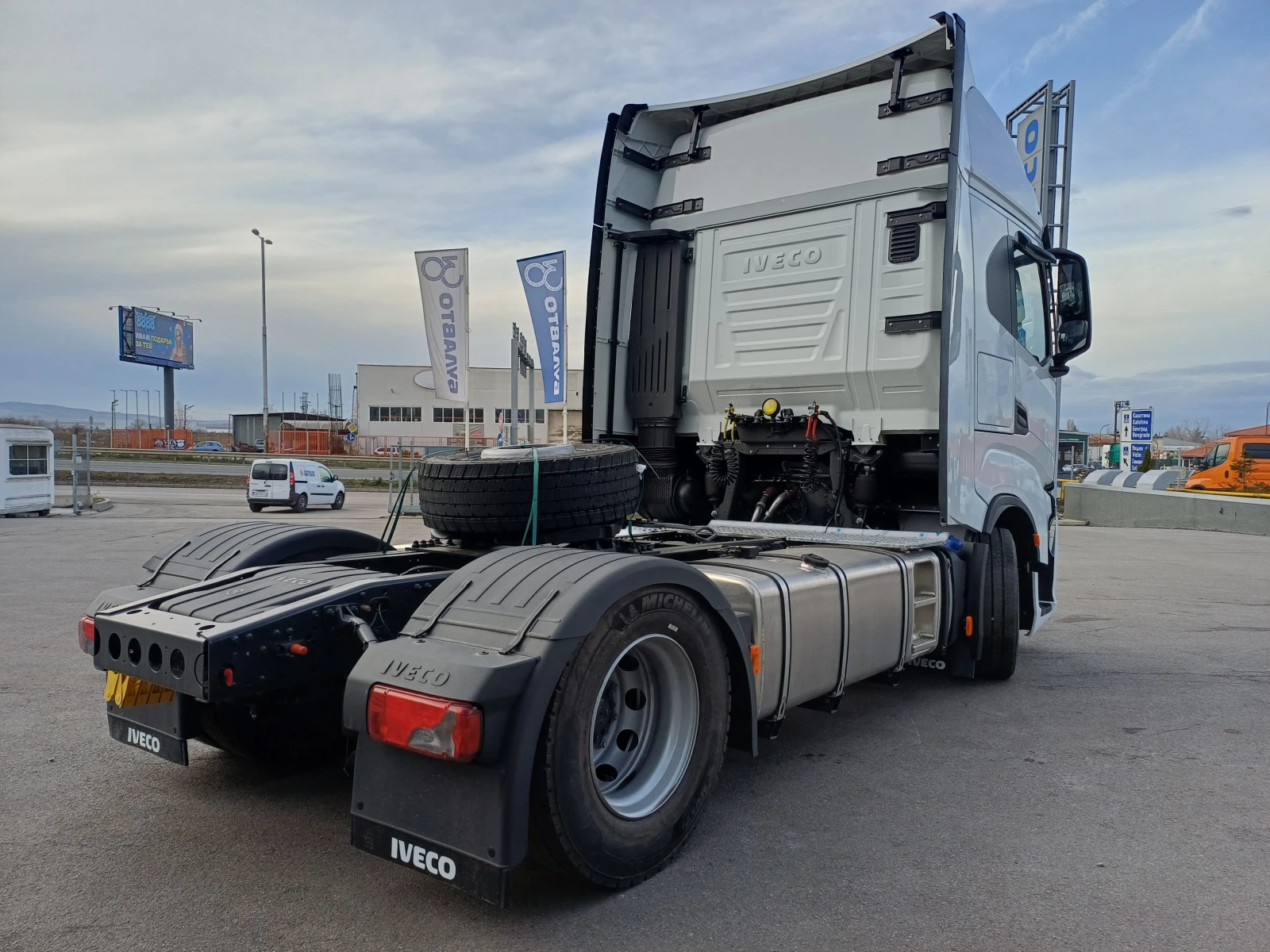 Iveco S-Way  - изображение 5