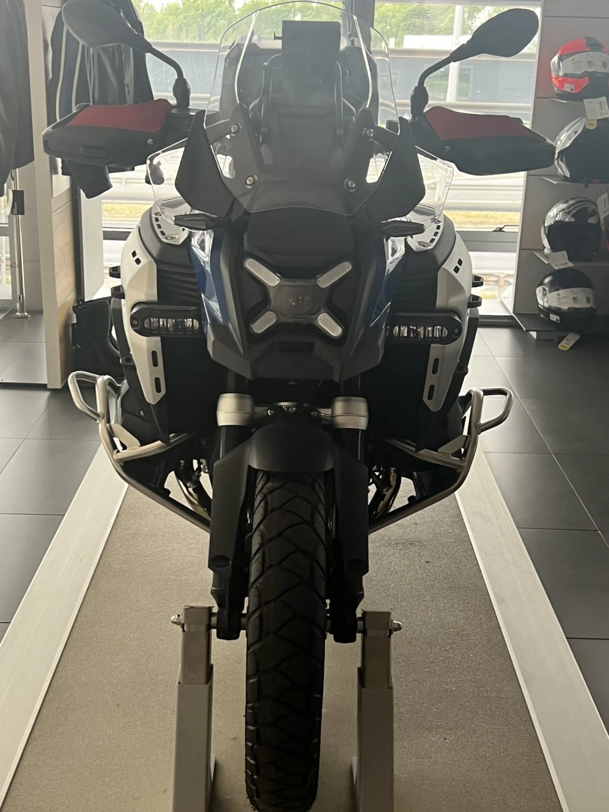 BMW R 1300GS - изображение 2