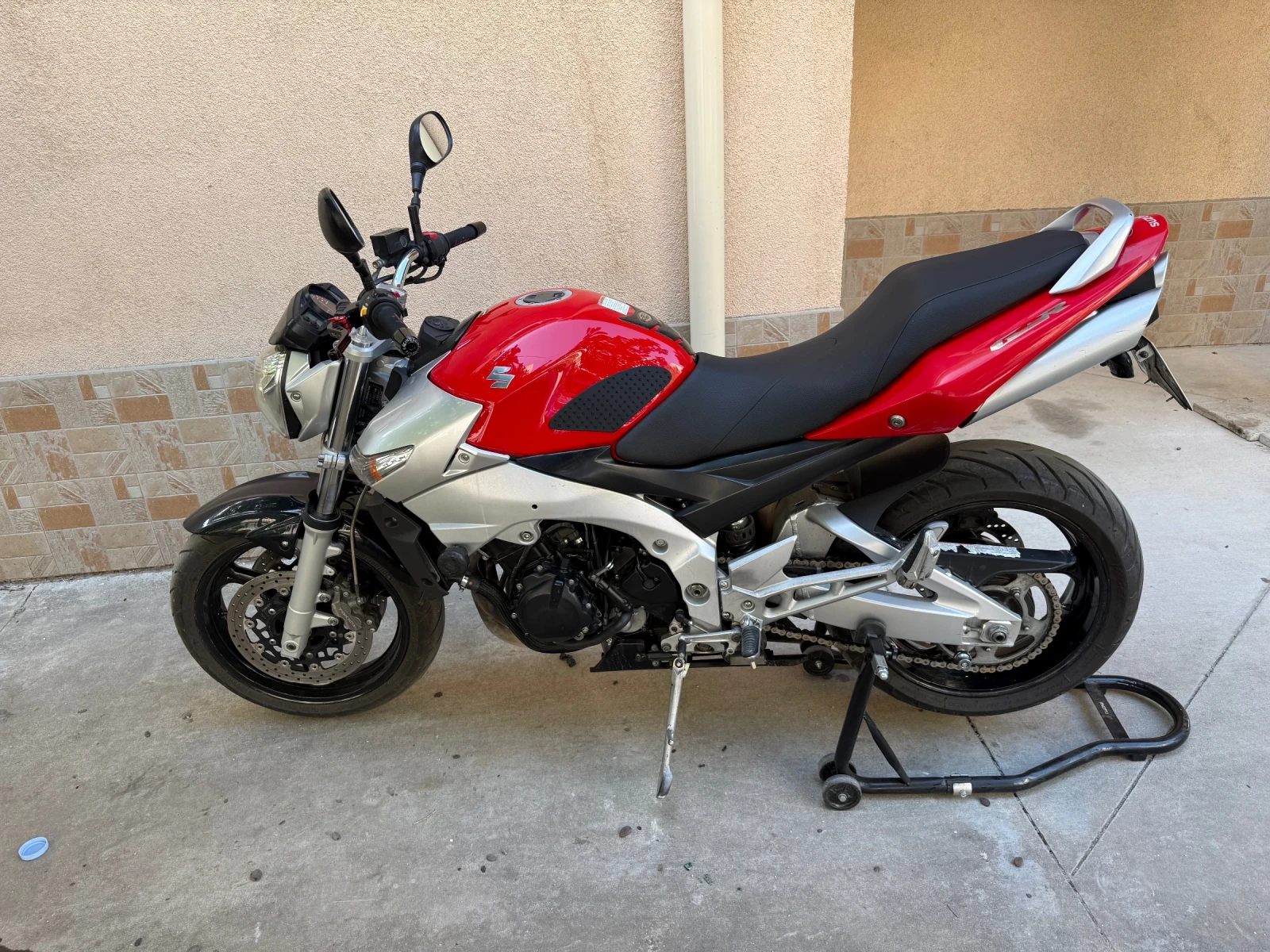Suzuki Gsr GSR 600, снимка 2 - Мотоциклети и мототехника - 54462237