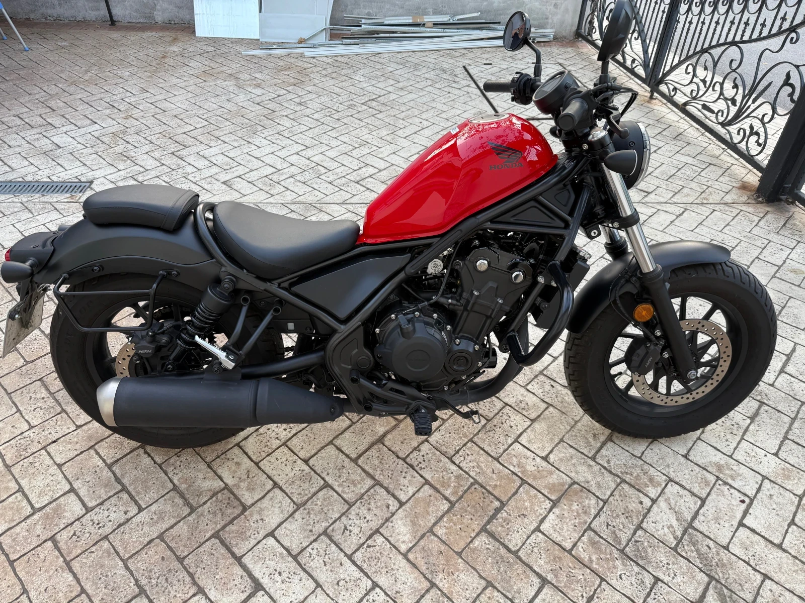 Honda Rebel CMX 500 A, снимка 2 - Мотоциклети и мототехника - 55302853