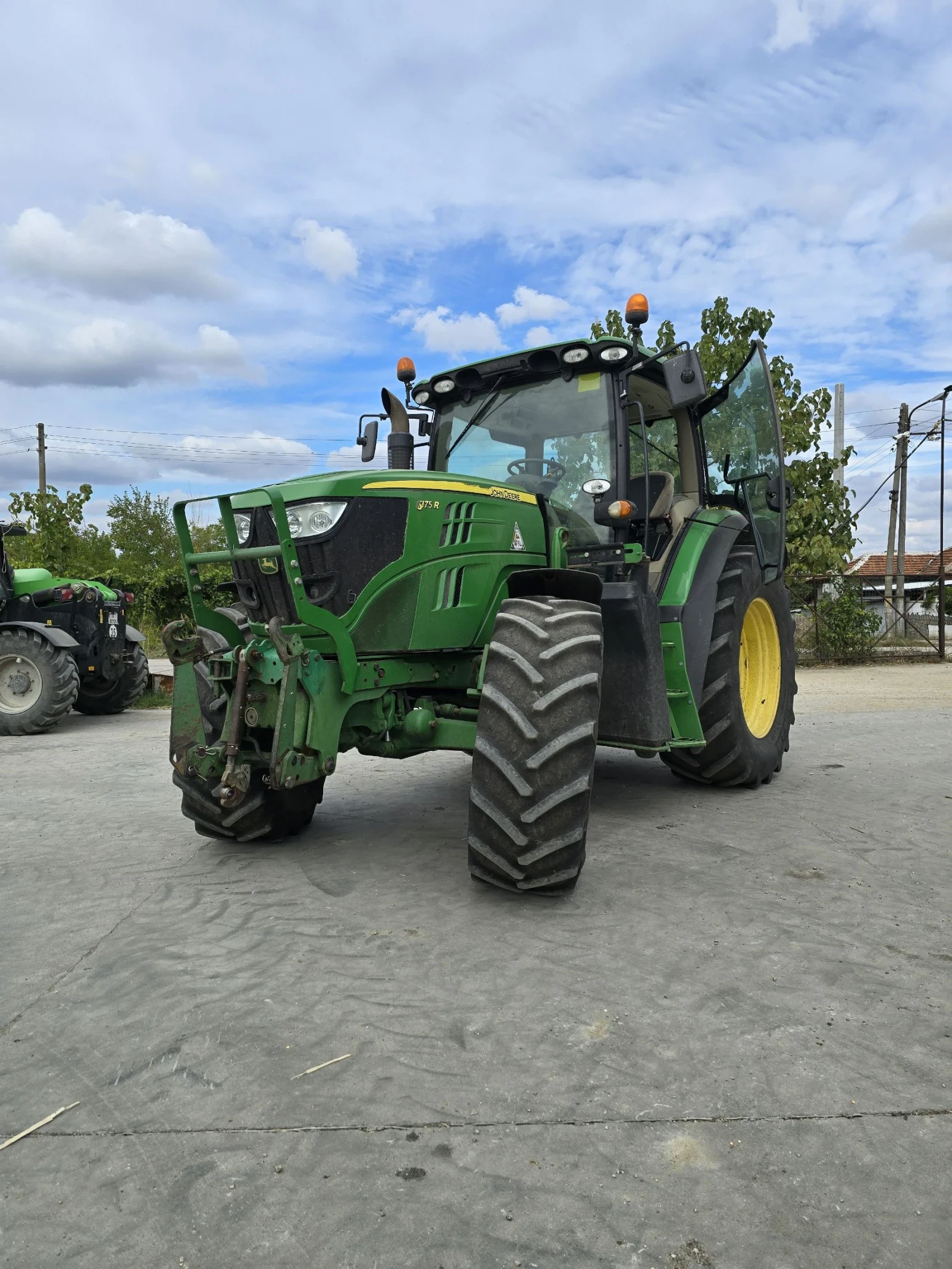 Трактор John Deere 6140 r, снимка 1
