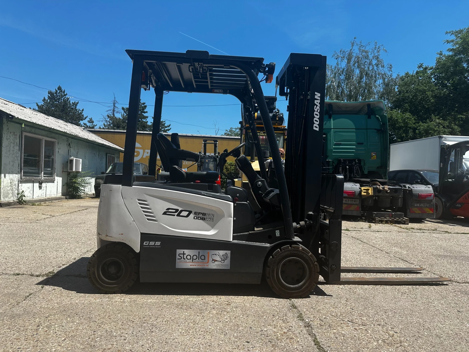 Електрокар DOOSAN 48V/690Ah, снимка 6 - Индустриална техника - 54868459