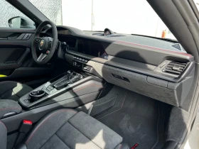 Porsche 911 992 * GTS* CABRIO* , снимка 16