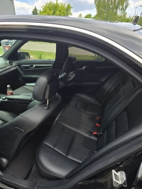 Mercedes-Benz C 200, снимка 10