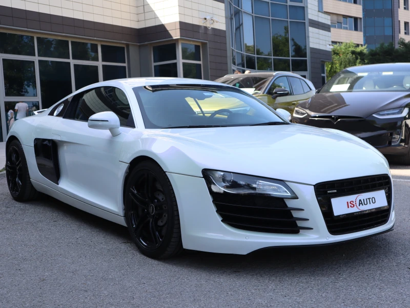 Audi R8 4.2FSI/Bang&Olufsen/FullLed/Quattro , снимка 3 - Автомобили и джипове - 45408325