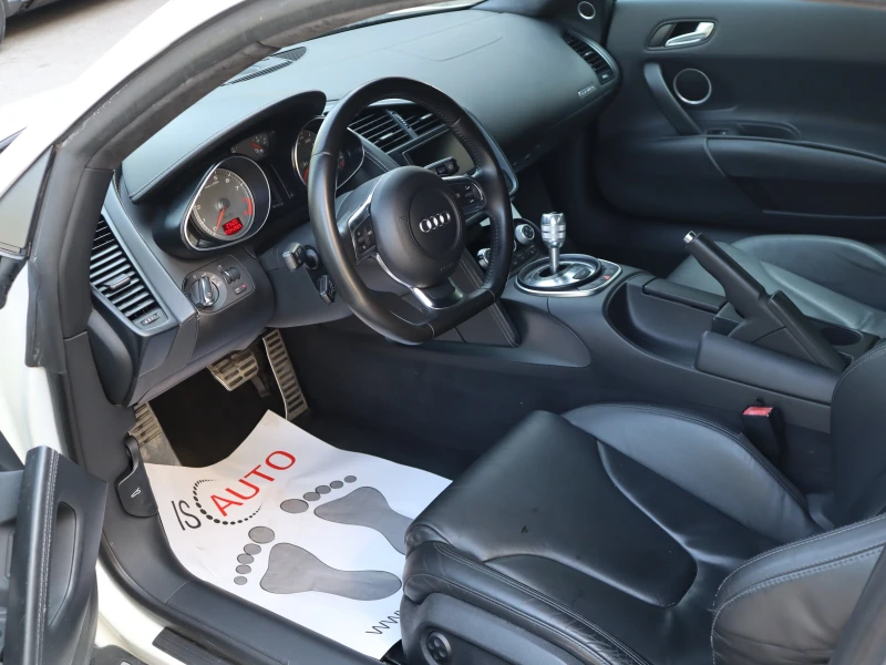 Audi R8 4.2FSI/Bang&Olufsen/FullLed/Quattro , снимка 9 - Автомобили и джипове - 45408325