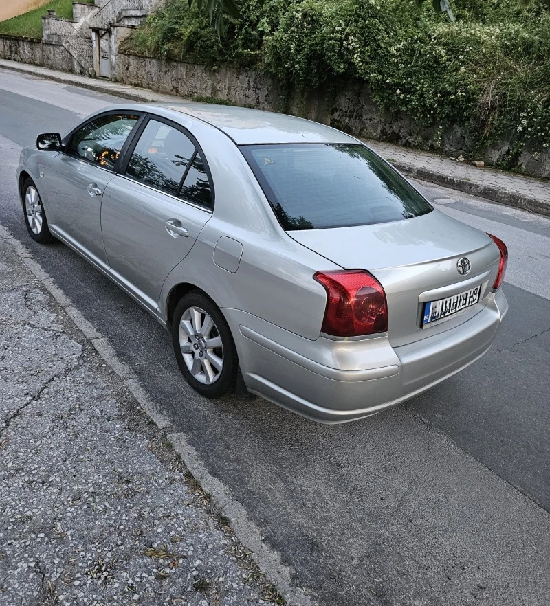 Toyota Avensis, снимка 3 - Автомобили и джипове - 46702243