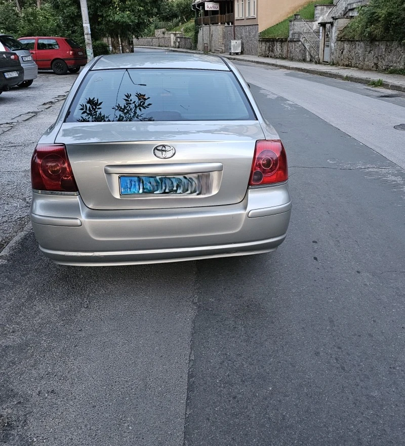 Toyota Avensis, снимка 4 - Автомобили и джипове - 46702243