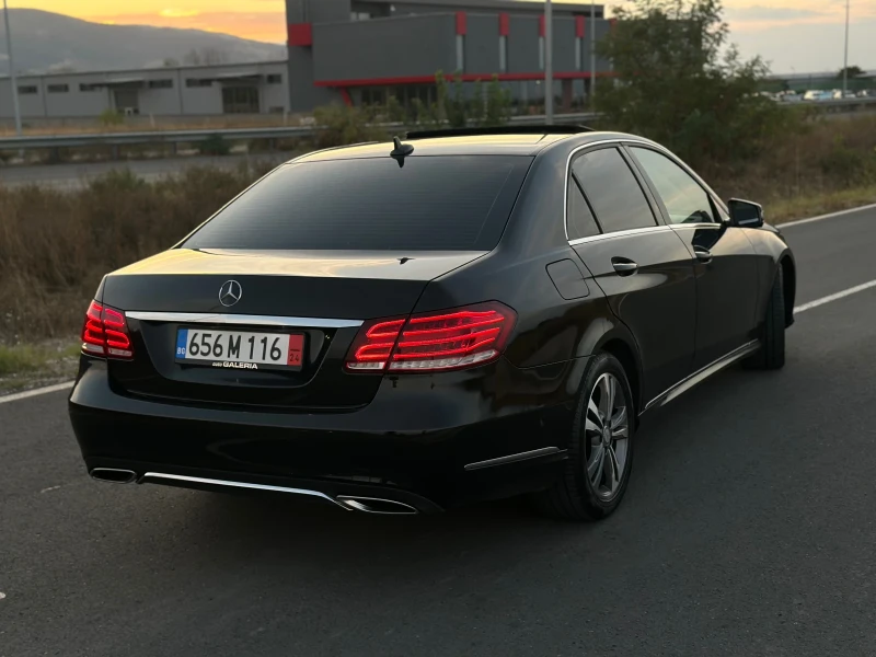 Mercedes-Benz E 220 CDI, снимка 9 - Автомобили и джипове - 47354768