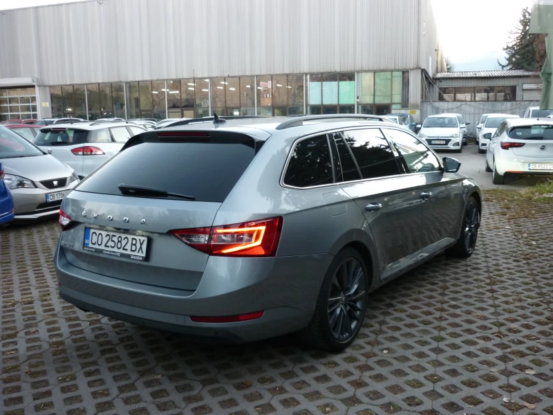 Skoda Superb 2.0 190 HP DSG , снимка 5 - Автомобили и джипове - 48131007