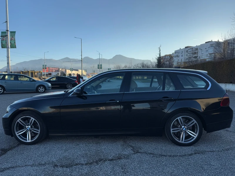 BMW 325 3.0D/НАВИГАЦИЯ/КОЖА, снимка 2 - Автомобили и джипове - 48434103