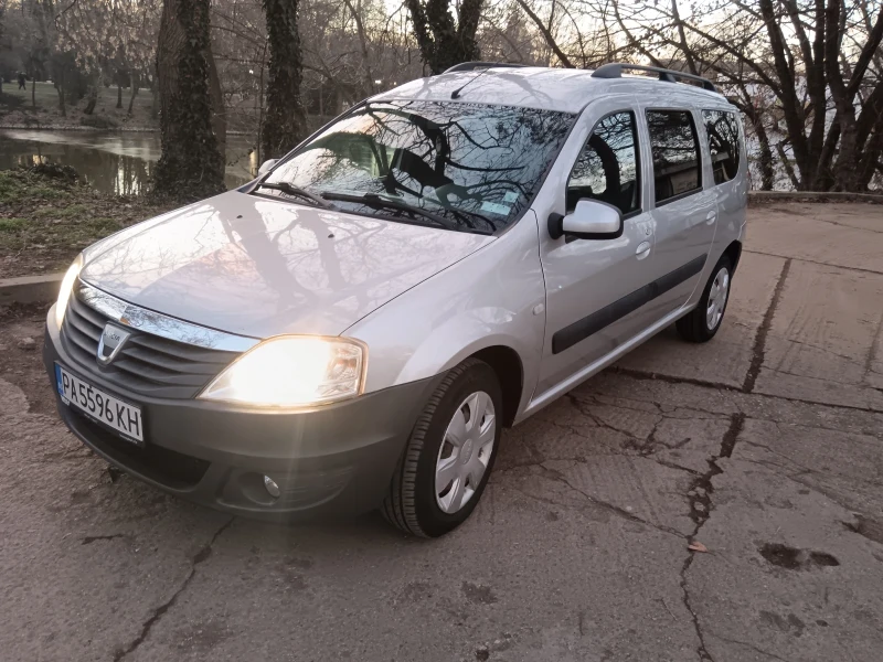 Dacia Logan, снимка 1 - Автомобили и джипове - 48559957