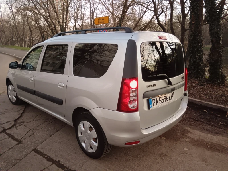 Dacia Logan, снимка 3 - Автомобили и джипове - 48559957