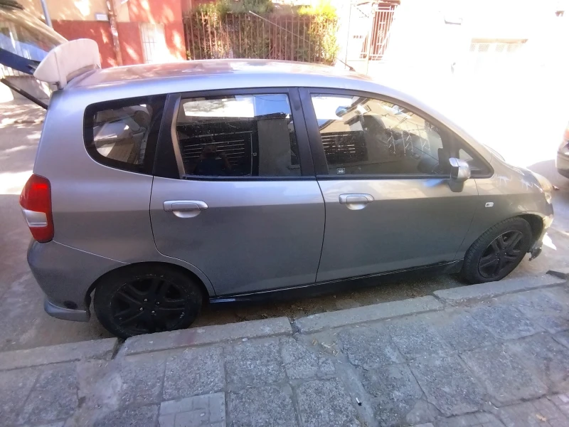 Honda Jazz, снимка 3 - Автомобили и джипове - 52517774