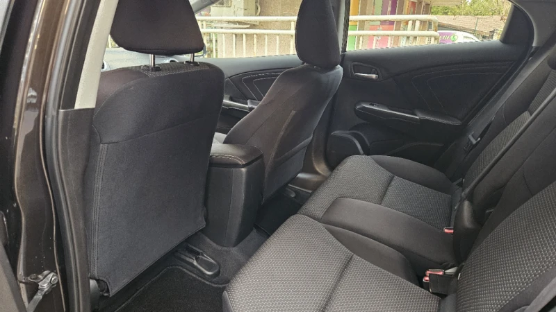 Honda Civic 1.4 i-vtec, снимка 6 - Автомобили и джипове - 52637478