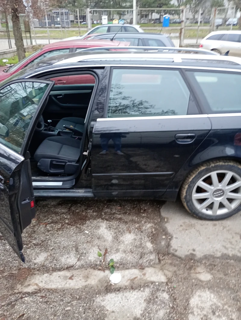 Audi A4, снимка 4 - Автомобили и джипове - 52881545