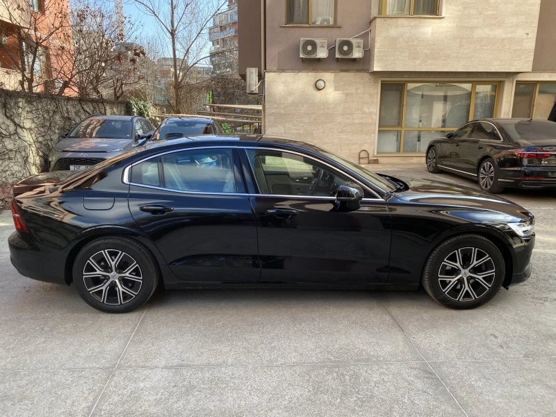 Volvo S60 2.0 B3 P CORE AUTO, снимка 4 - Автомобили и джипове - 52892751