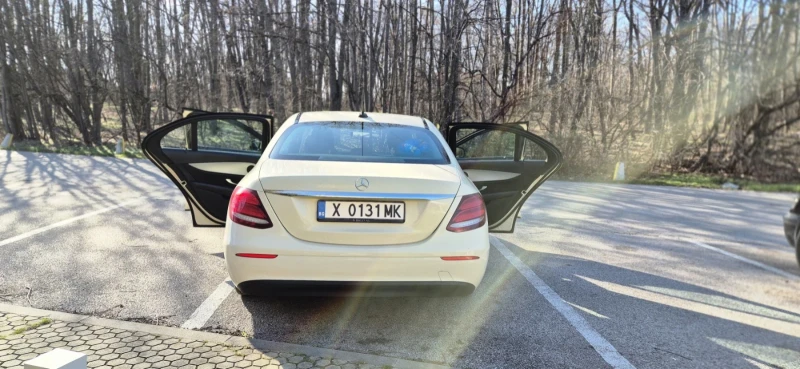 Mercedes-Benz E 200, снимка 2 - Автомобили и джипове - 53145129